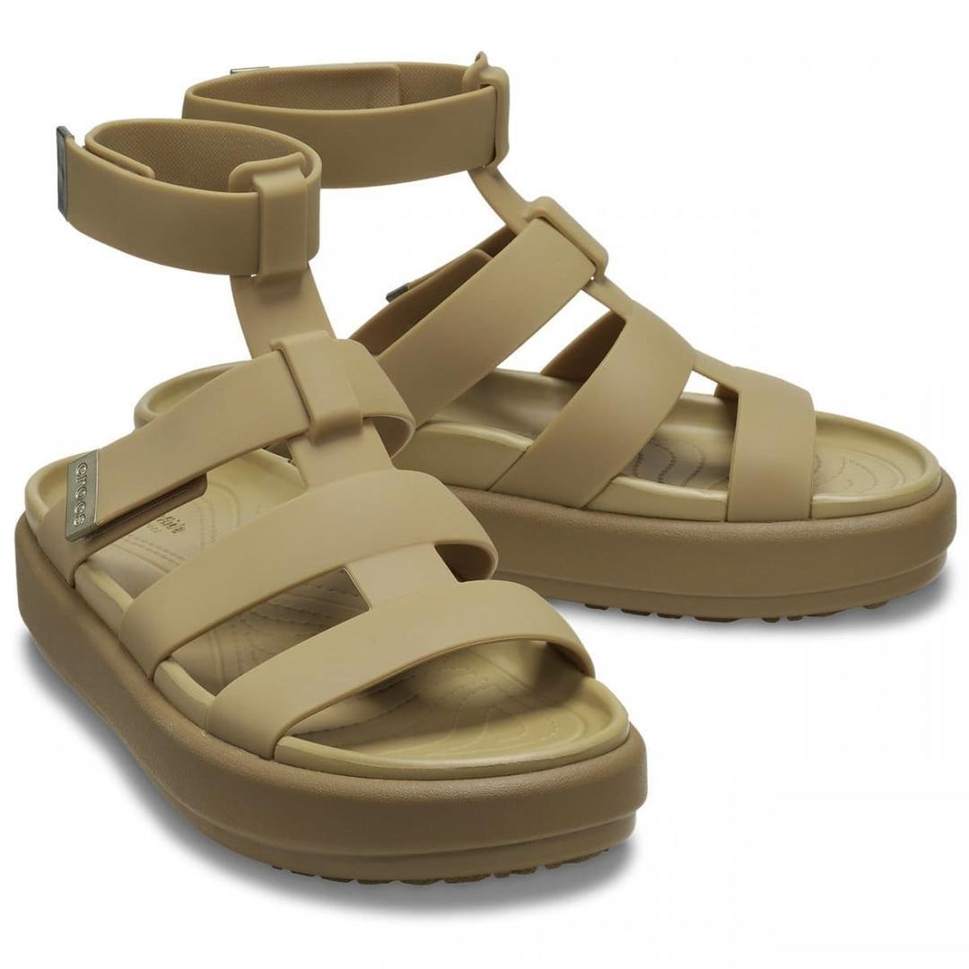 Las nuevas sandalias de mujer Brooklyn Luxe Gladiator W de Crocs
