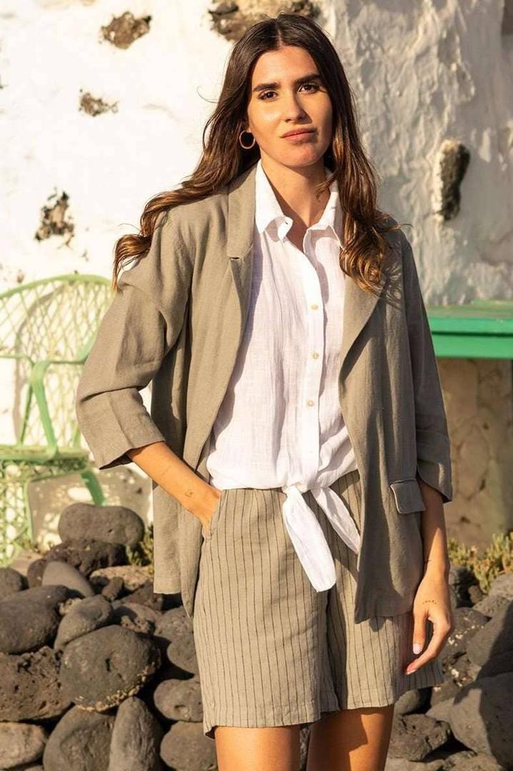 Short con lino sostenible de Mujer Colección Mery Turiel para TEX de Carrefour