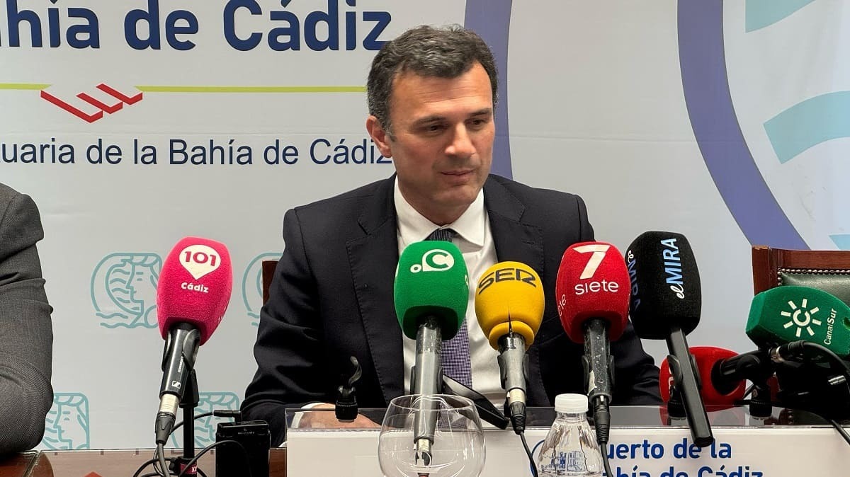 El alcalde de Cádiz Bruno García