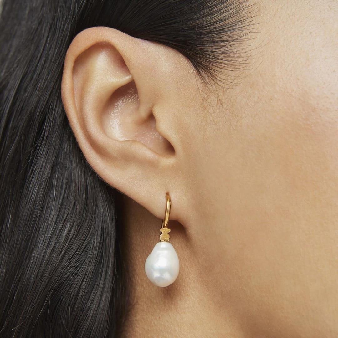 Los pendientes gota con baño de oro y perla Gloss de Tous