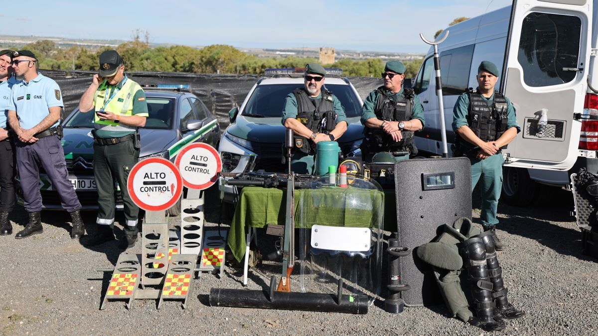 Centro de Coordinación Operativa (CECOR) en el Circuito de Jerez | Cristo García