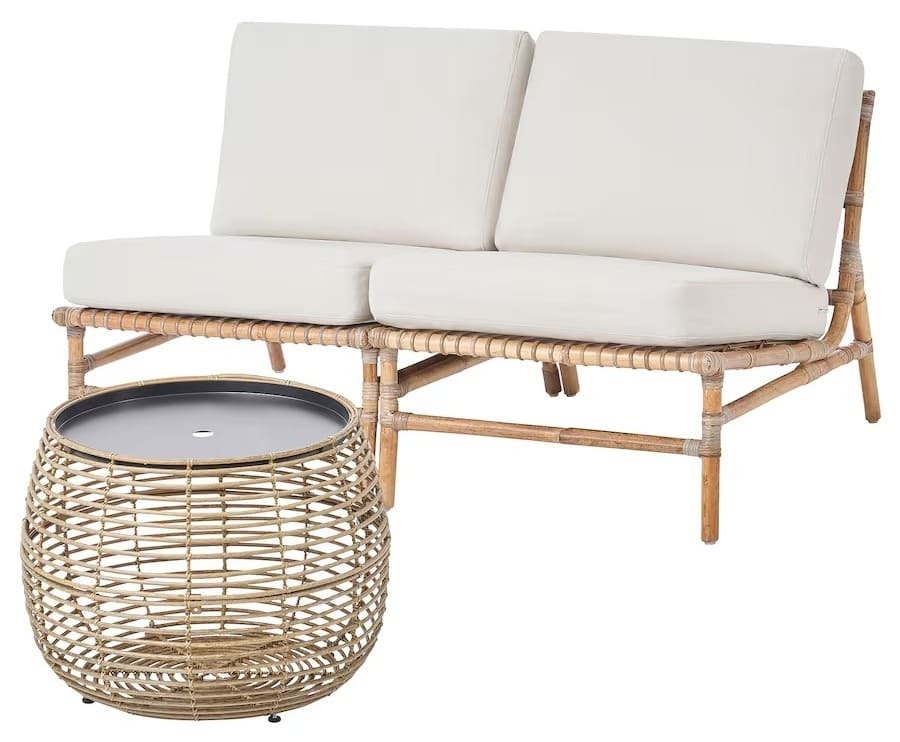 El sofá de dos plazas exterior de ratán natural color beige TVARÖ de Ikea