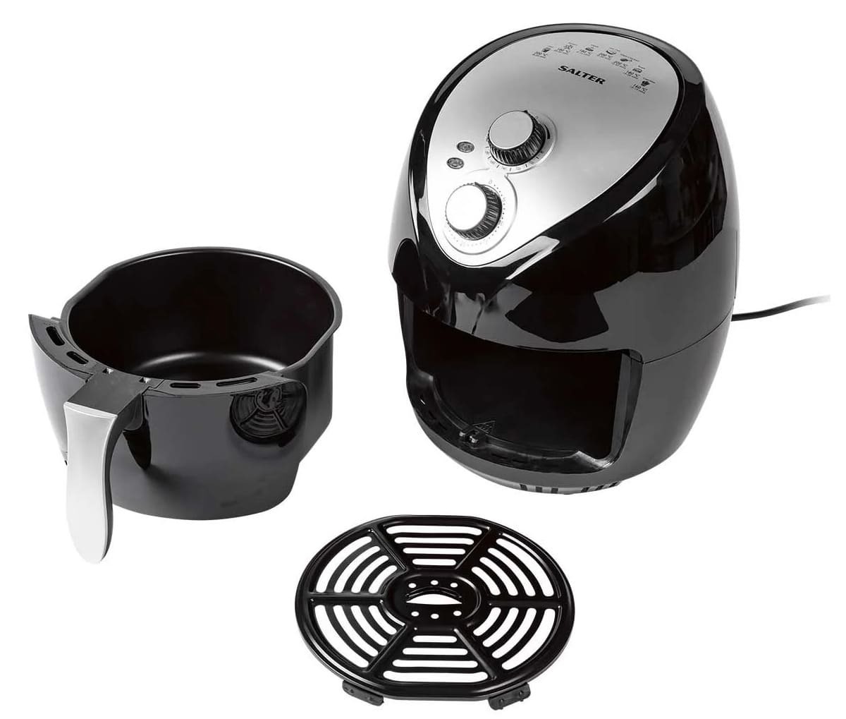 La freidora de aire con 3,2 litros y 1300 W de potencia Salter de Lidl