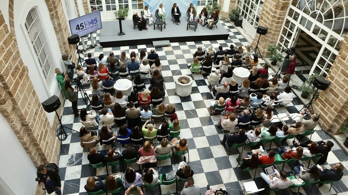 El Palacio Provincial se llenó en su totalidad