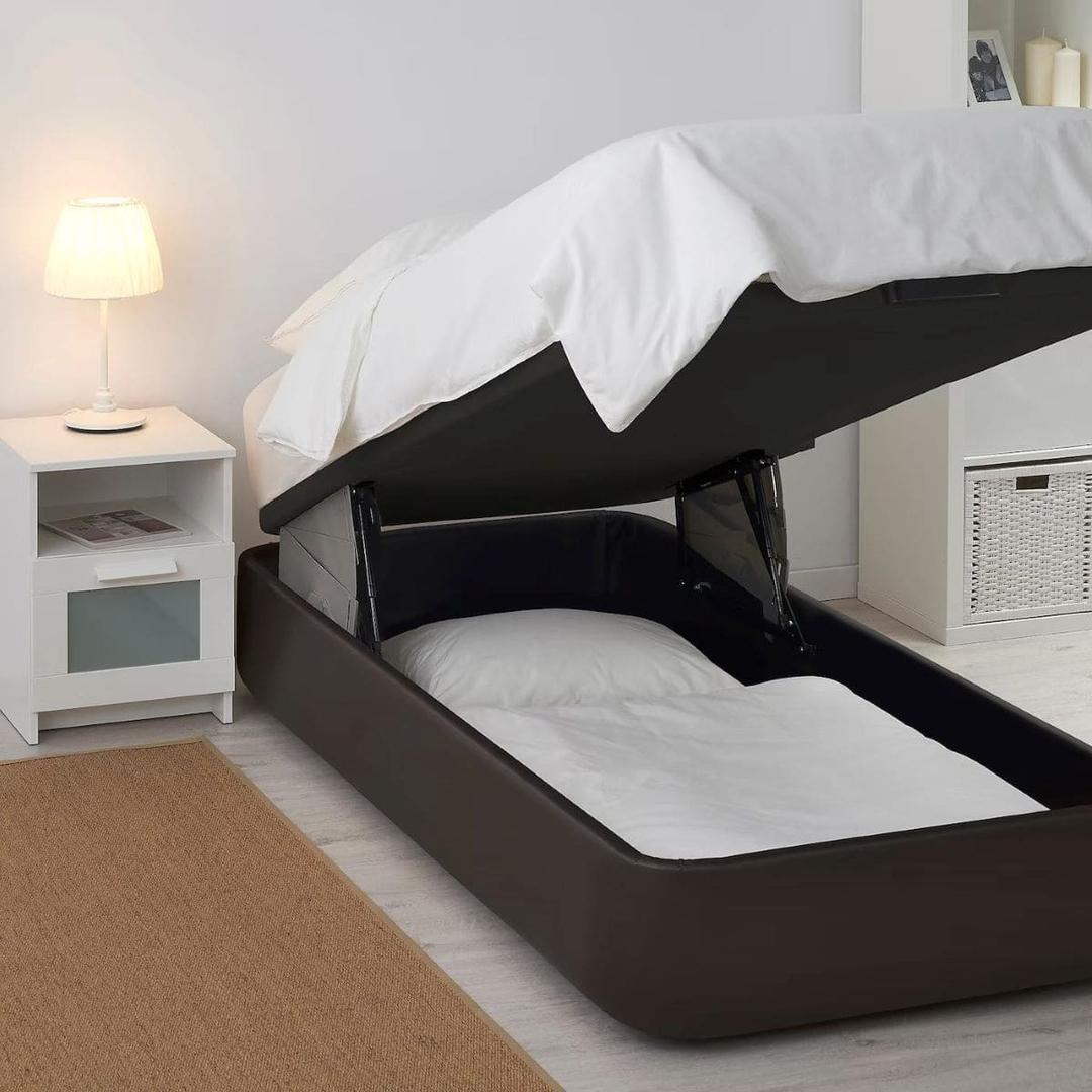 Canapé tapizado KVITSÖY