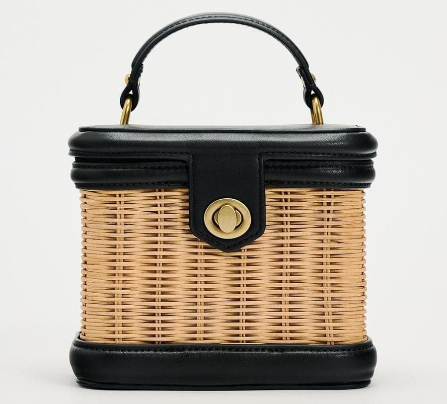 El nuevo bolso cesta en contraste de Zara