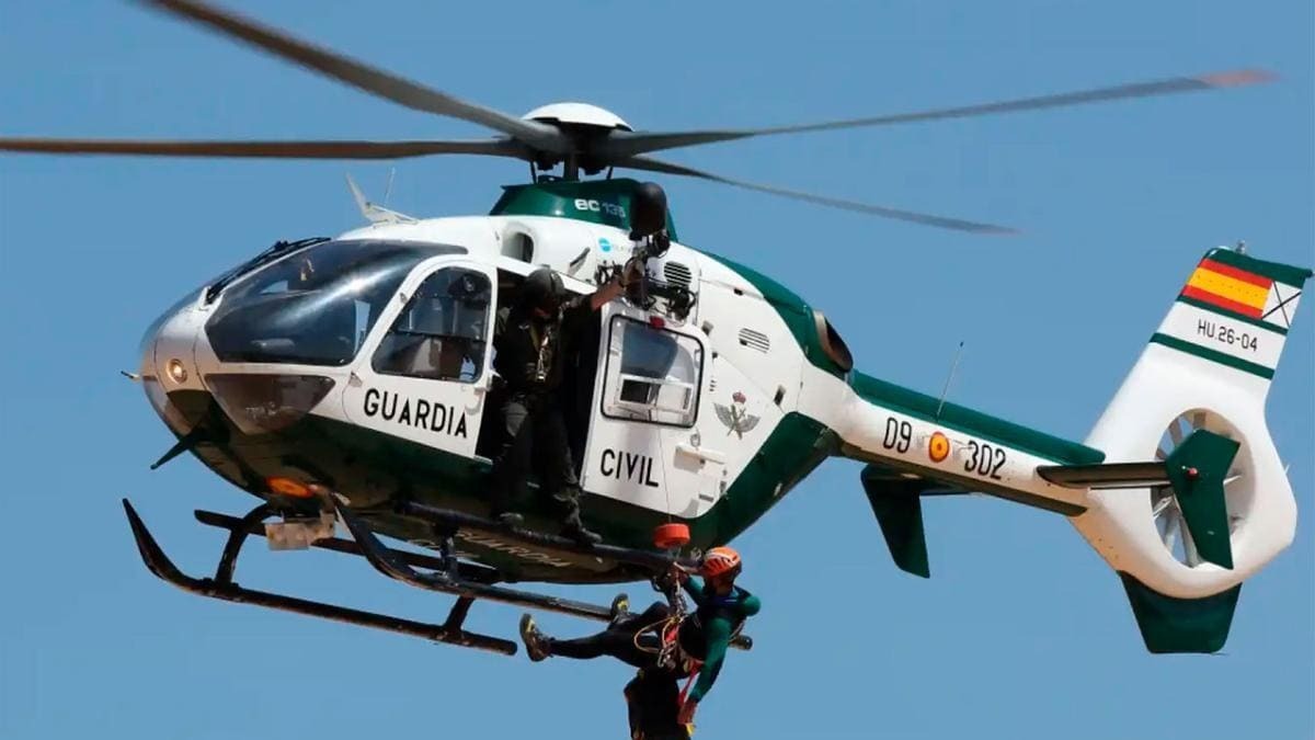 Un helicóptero de la Guardia Civil