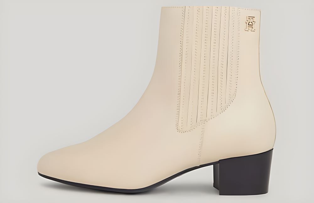 Botines essential de piel con tacón ancho de Tommy Hilfiger  (1)