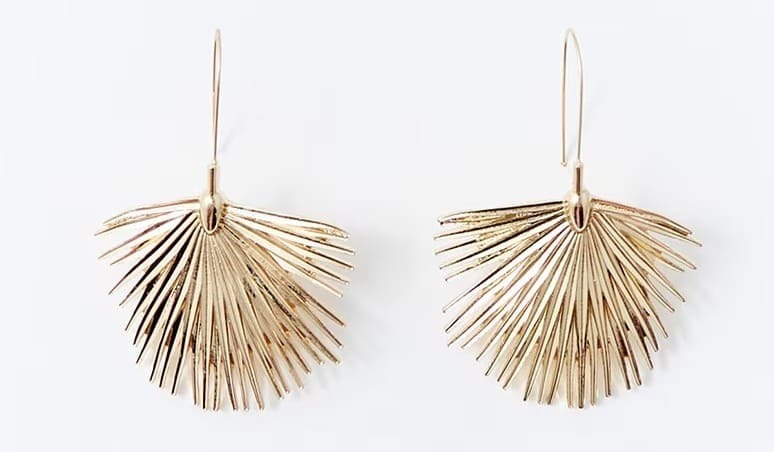 Los nuevos pendientes de metal palma de Sfera en El Corte Inglés