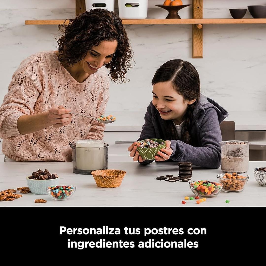 La heladera multifunción con 1,4 litros Ninja CREAMi en Amazon