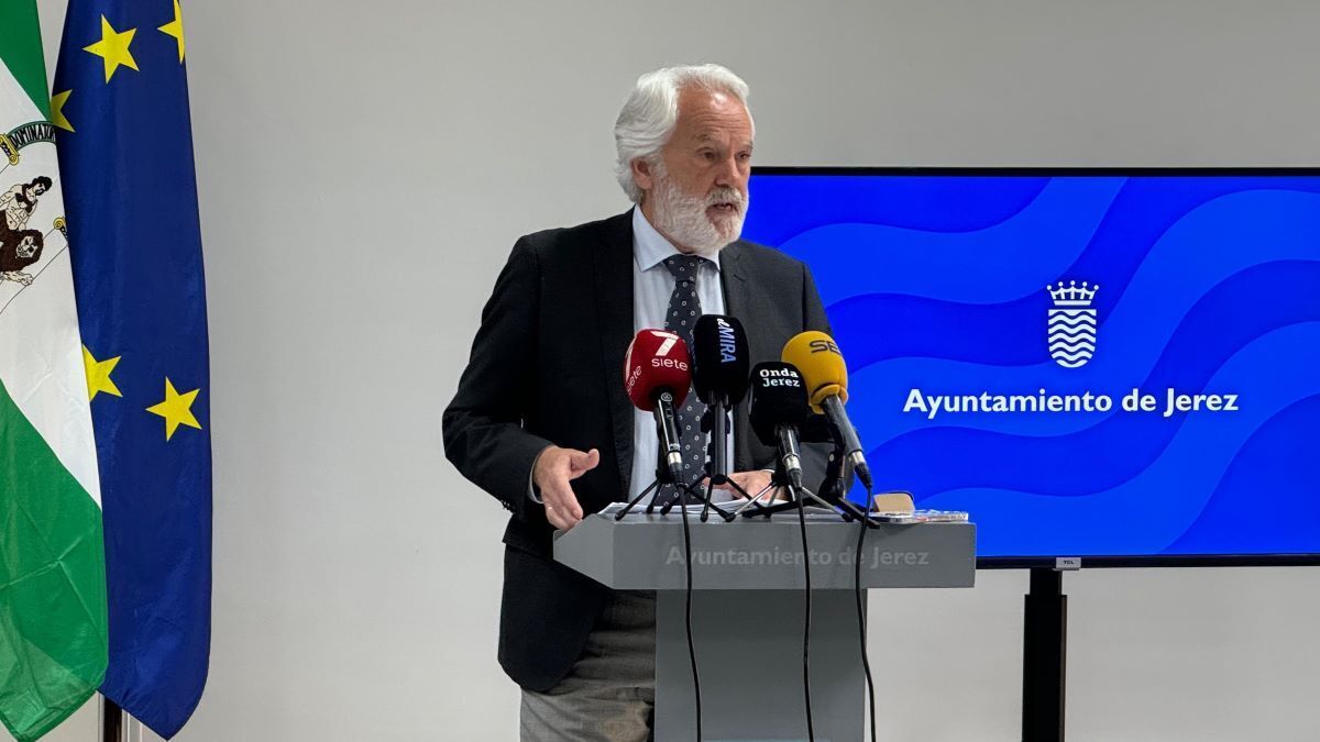 Agustín Muñoz en Junta de Gobierno Local | Cristo García