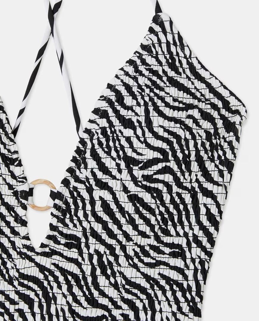 El bañador de mujer con animal print Easy Wear de El Corte Inglés