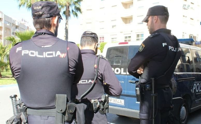 Policías nacionales en Sevilla en una imagen de archivo