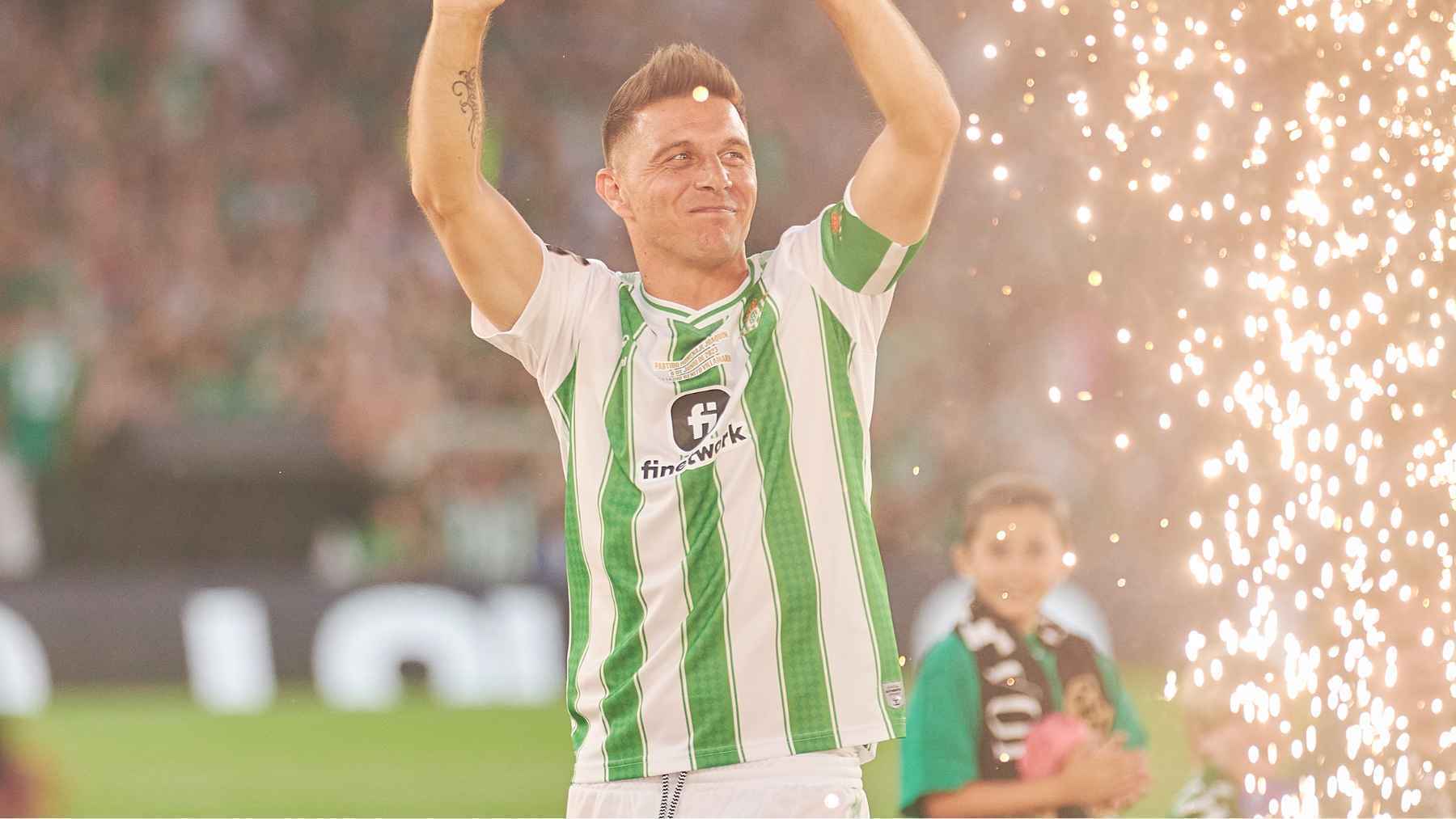 Joaquín durante su partido homenaje | Salvador López Medina para El MIRA