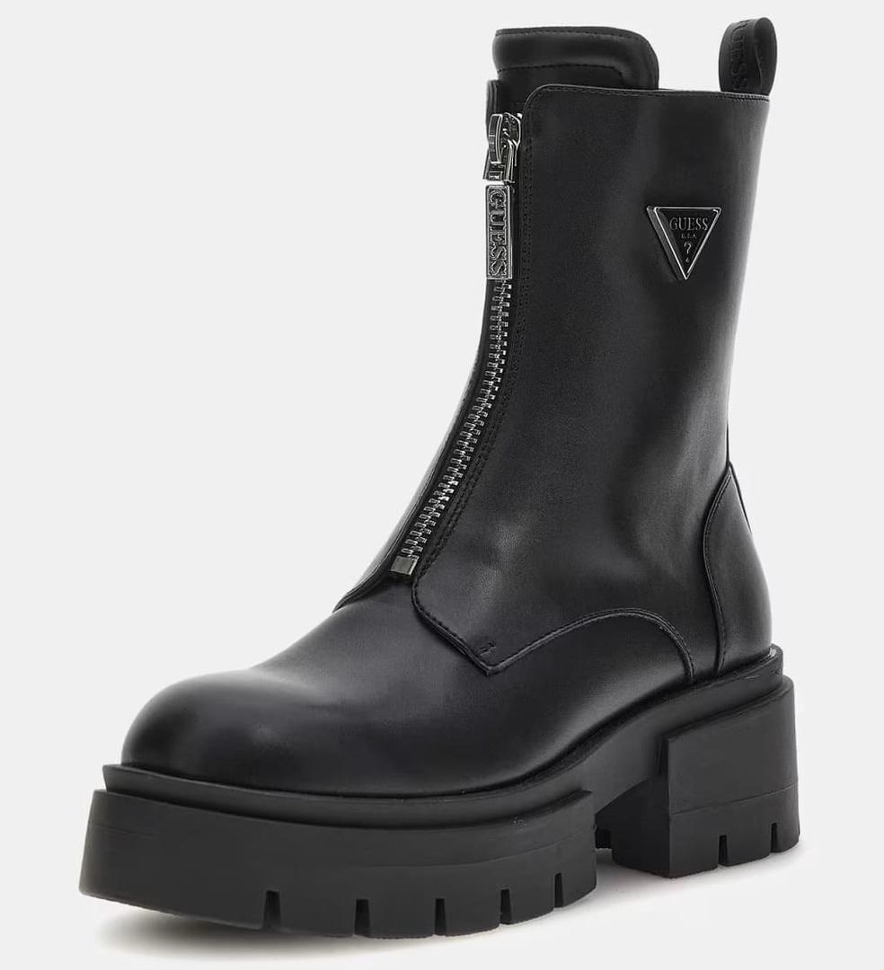Los botines leila con cremallera frontal de color negro de Guess