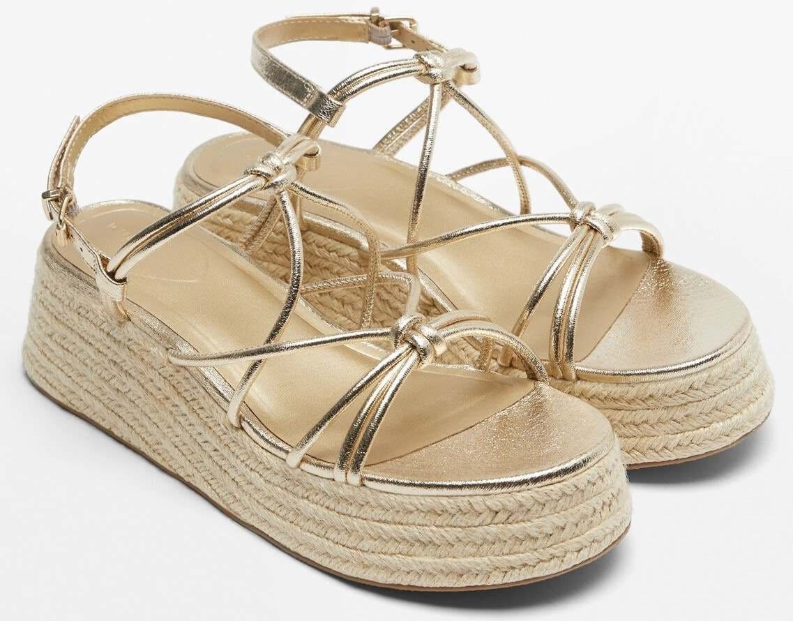 Sandalia plataforma tiras de Lefties