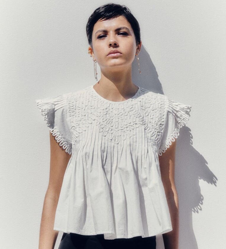 Sfera blusón pechera bordada de El Corte Inglés