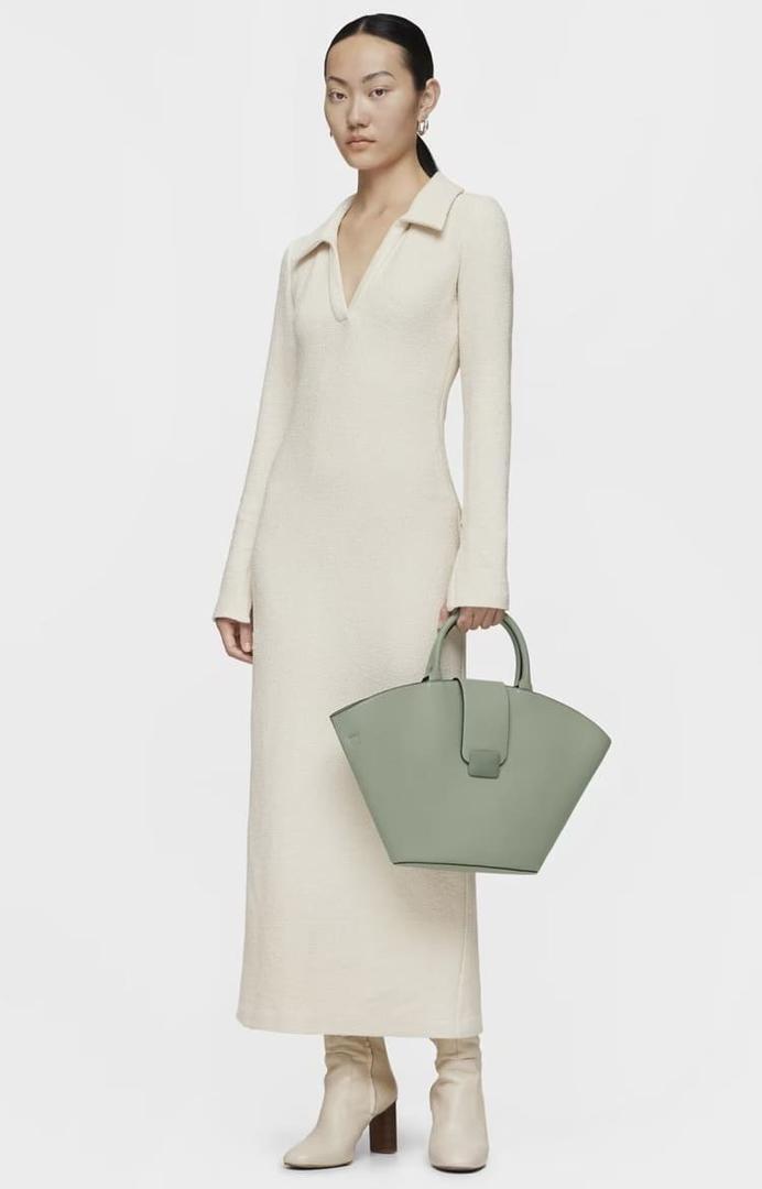 El bolso capazo grande de color gris piedra Tous Lucia