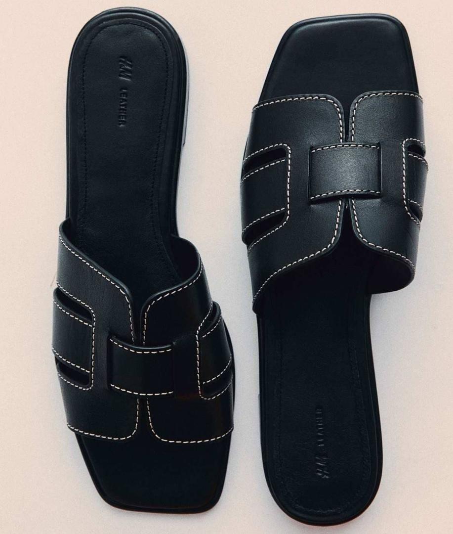 Sandalias abiertas de piel de H&M