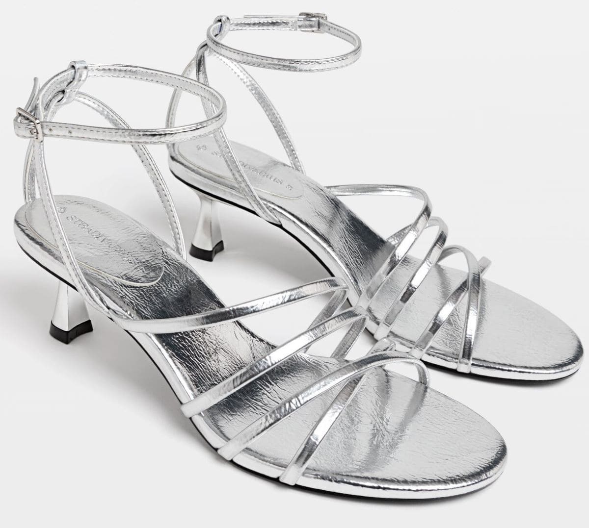 Sandalias de tacón multitiras