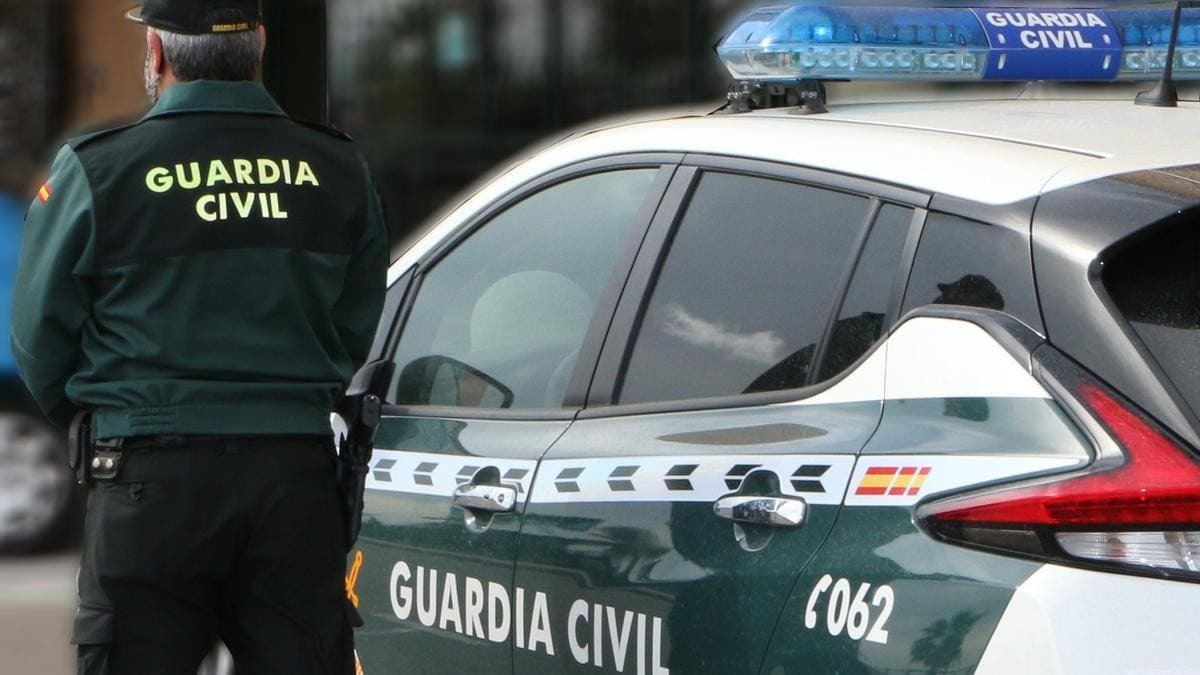 Un coche de la Guardia Civil