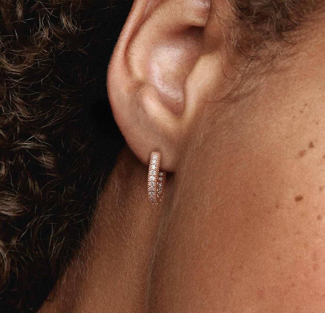 Pendientes de Aro Corazón en Pavé de Pandora