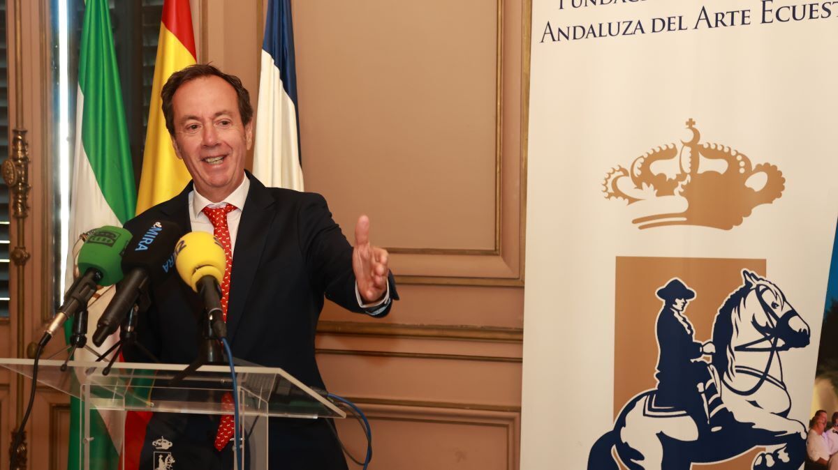 Rafael Olvera, director de la Real Escuela | Cristo García