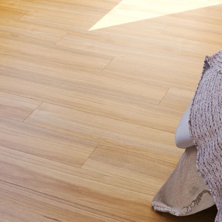 Suelo vinílico SPC ARTENS 