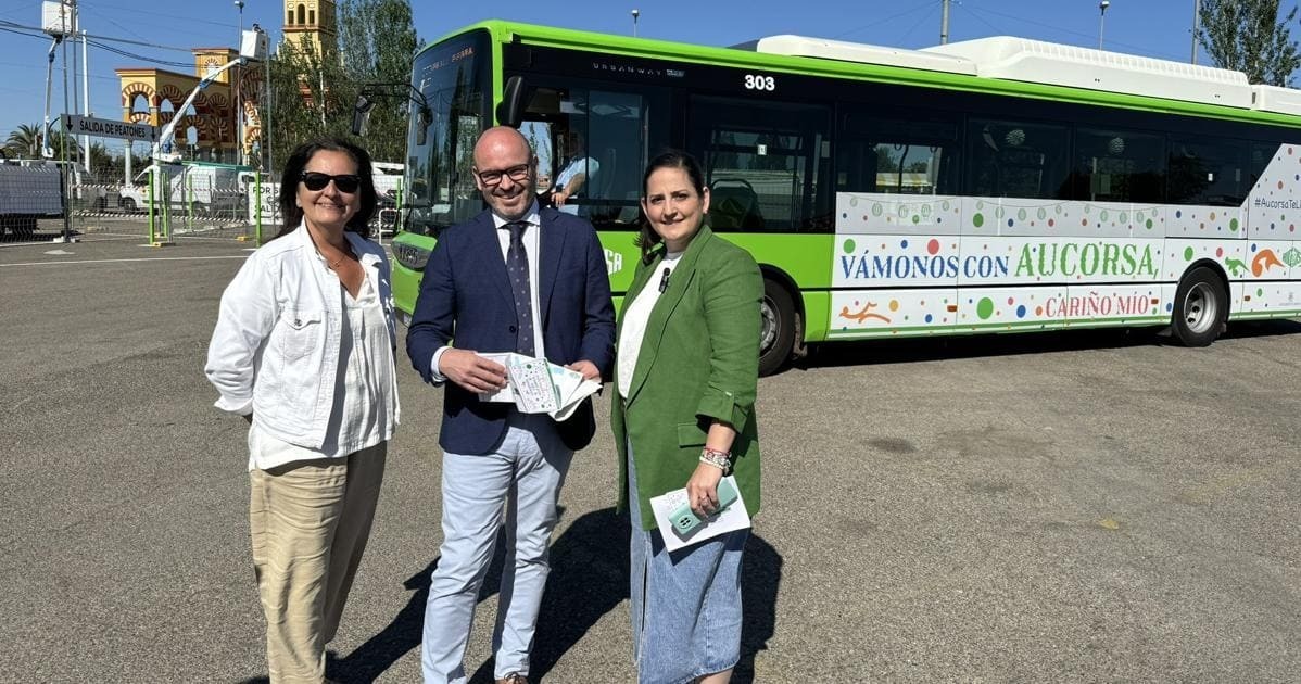 Usar el autobús, un buen recurso para llegar a la Feria de Córdoba