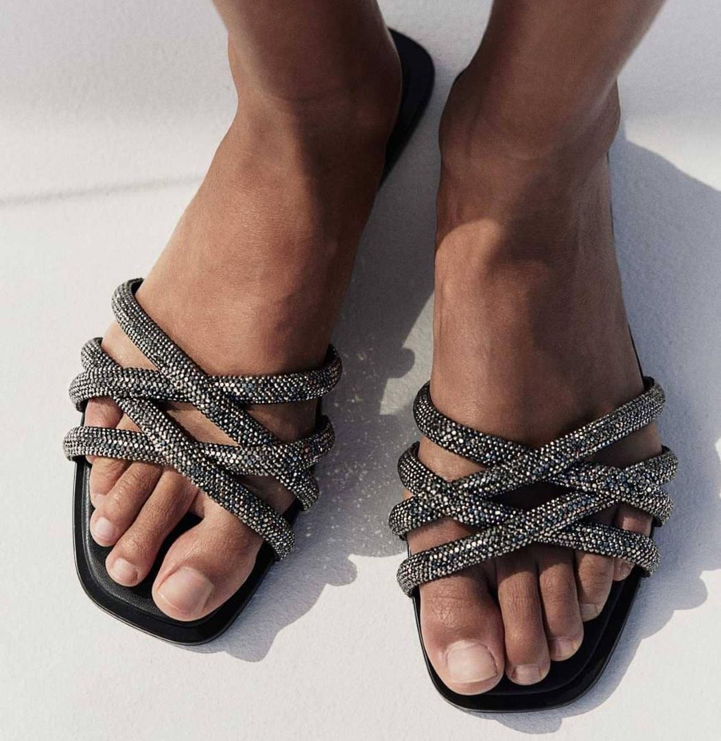 Sandalias con strass de H&M