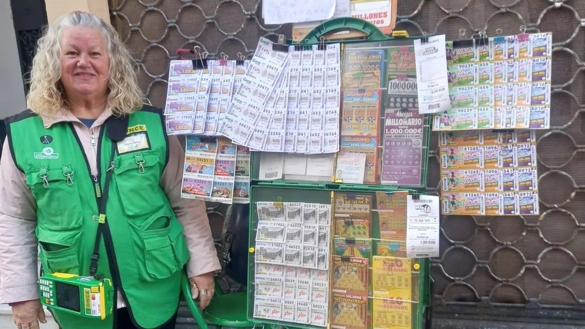 Rosa María Caro, vendedora de la ONCE en Puerto Real