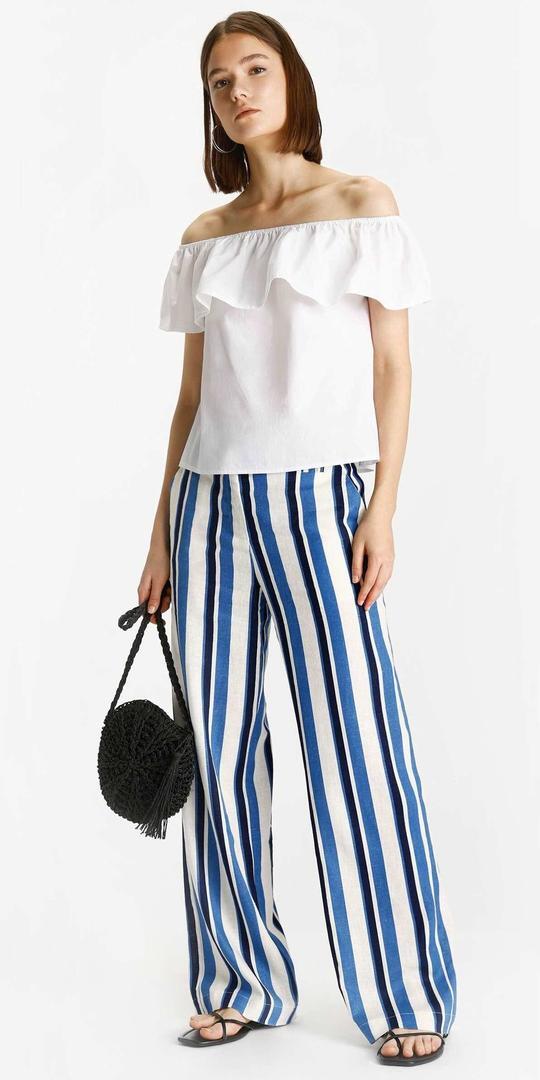 Pantalón rústico rayas de Lefties