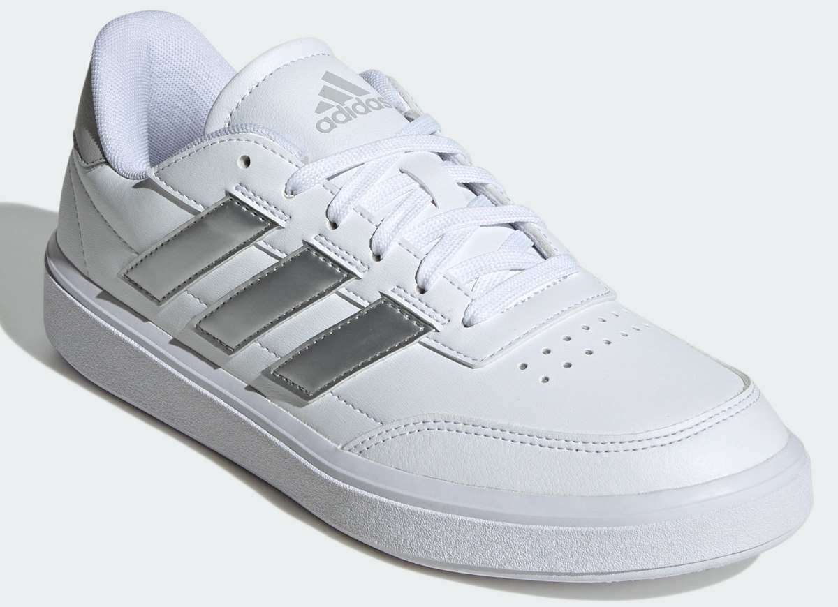 Zapatilla courtblock de Adidas