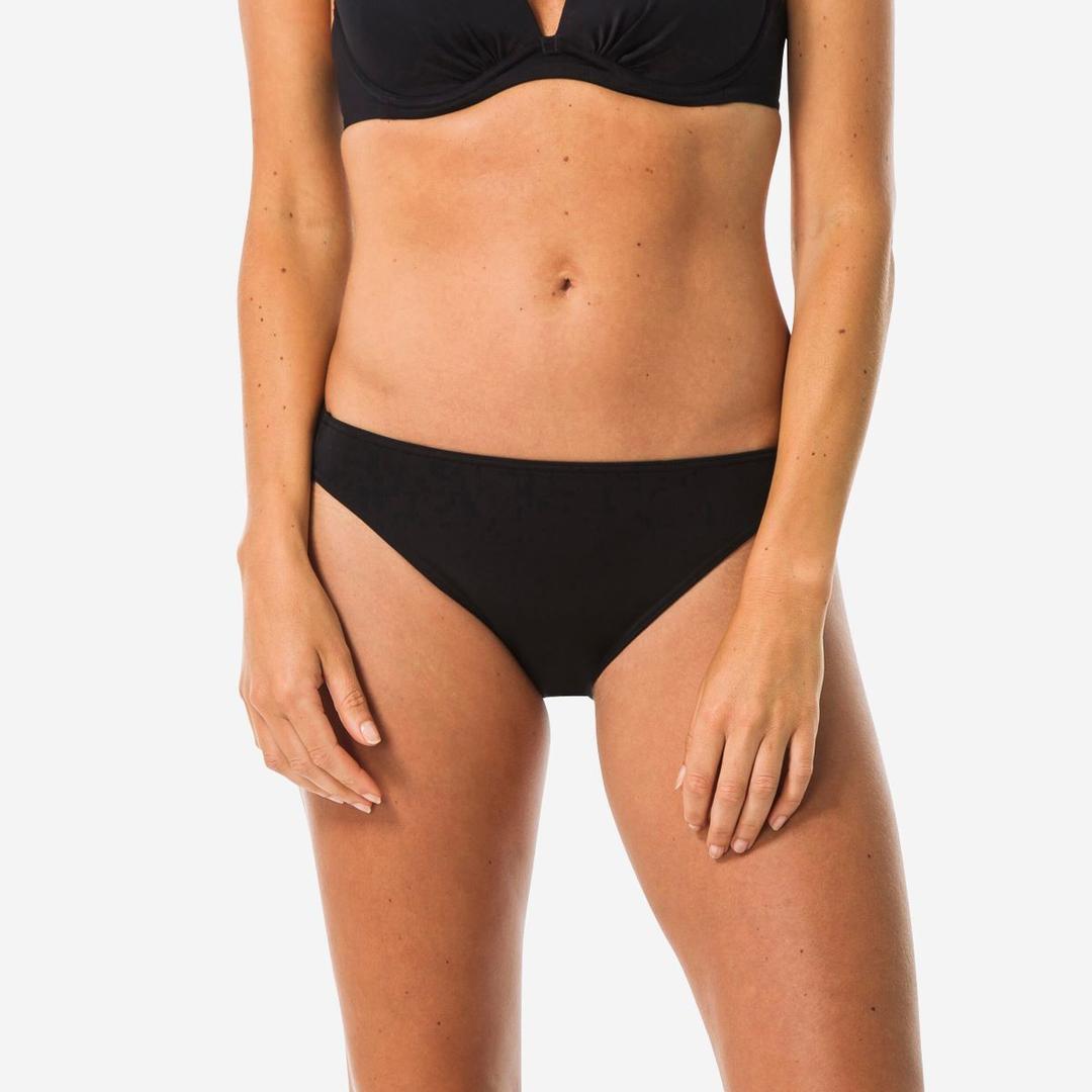 Braguita bikini de color negro de Decathlon