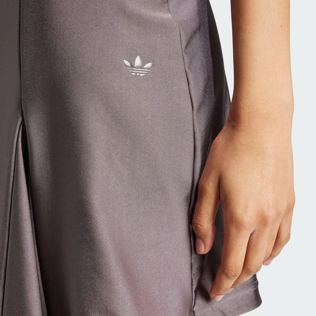Falda satinada con cintura de talle alto y detalle asimétrico de Adidas