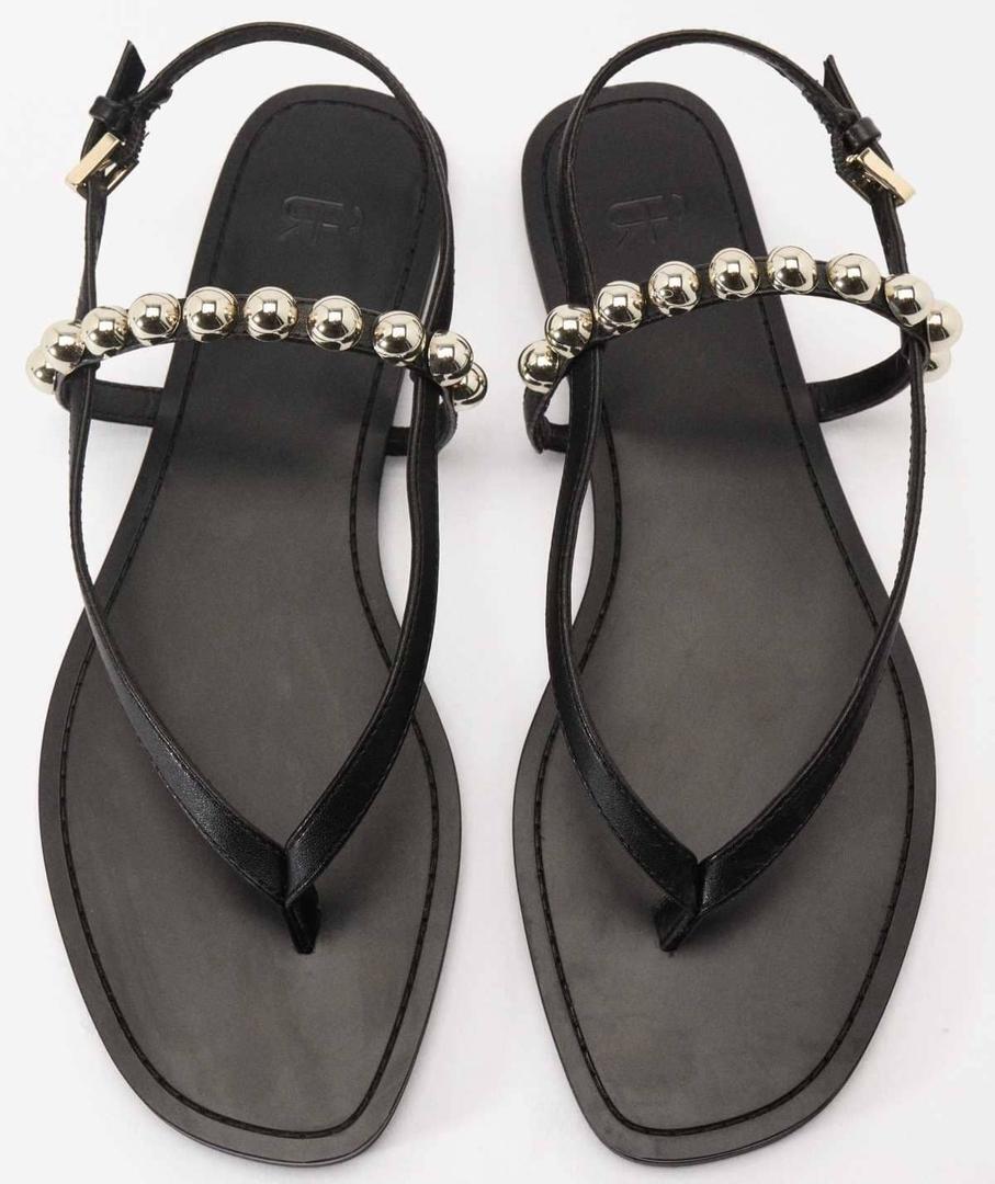 Sandalias pulsera abalorios de Parfois