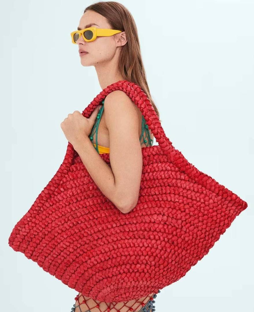 Bolso capazo maxi fibra natural de Mango Outlet