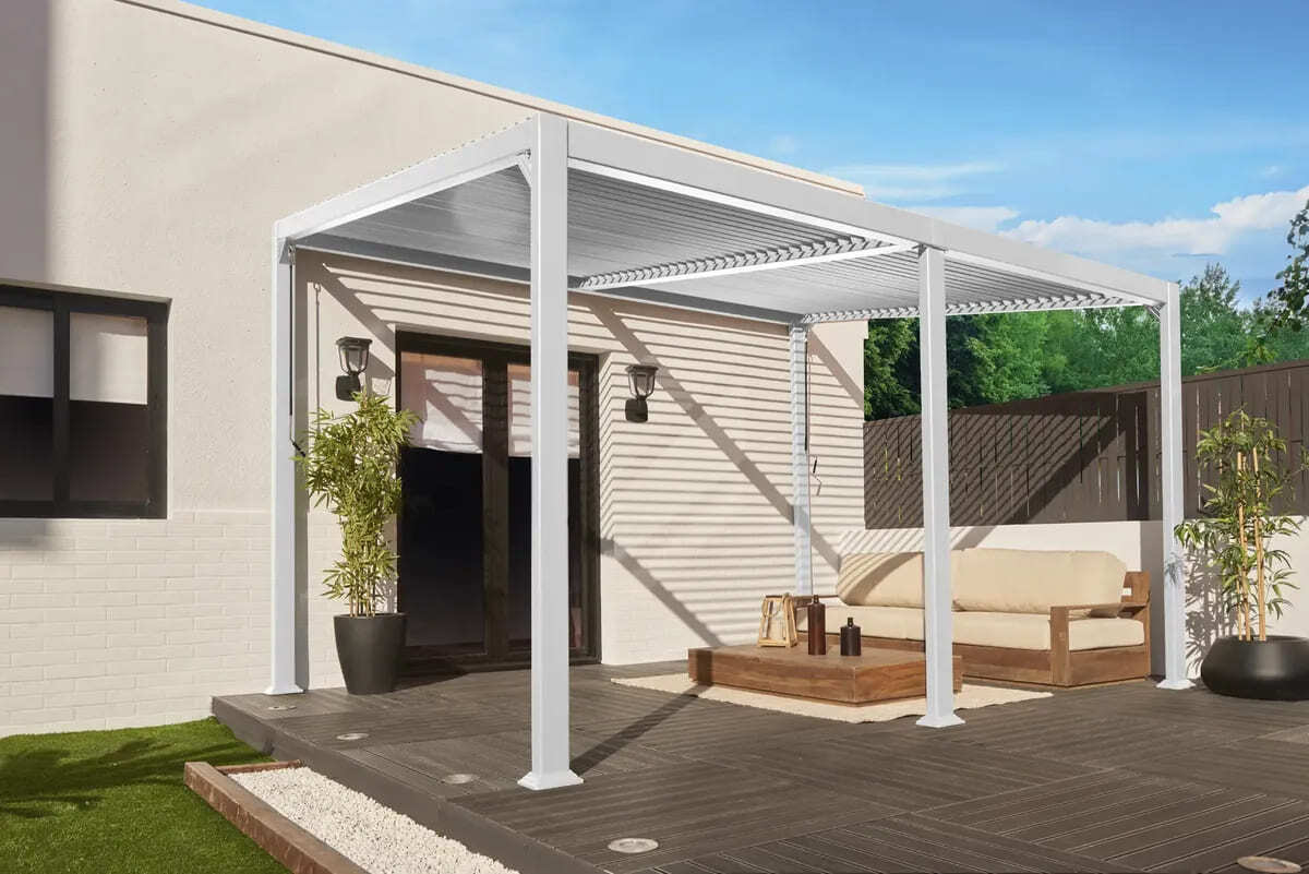 La pérgola de aluminio blanco de Leroy Merlin