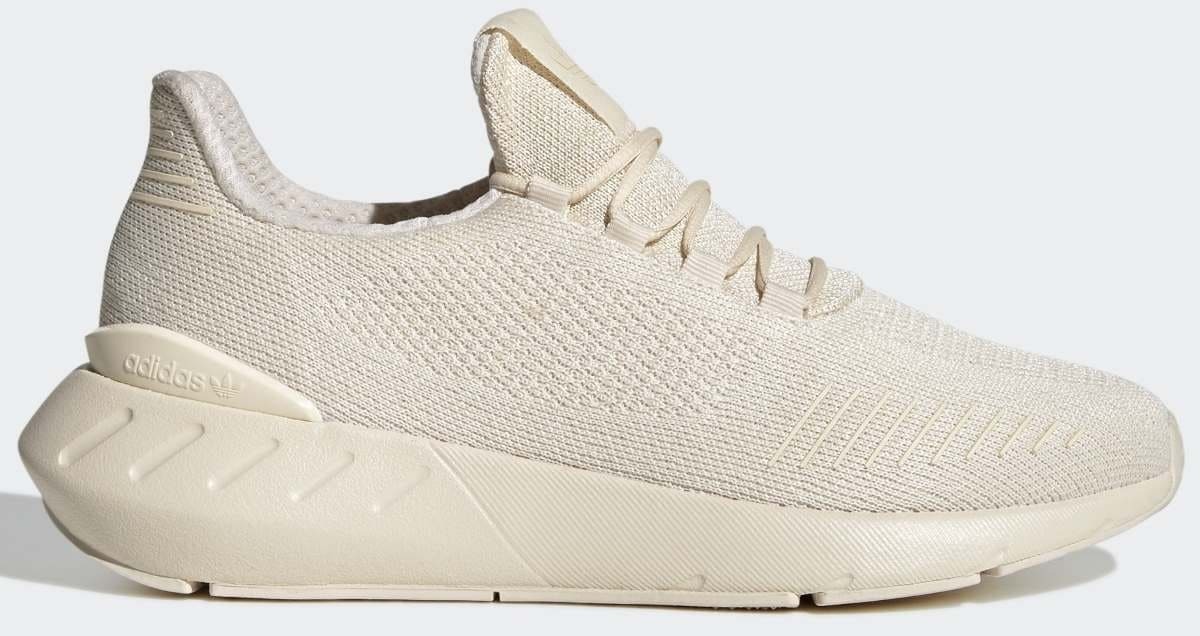 Zapatilla SWIFT RUN 22 de Adidas