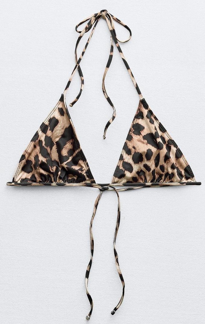 El nuevo top de bikini triangular con estampado animal de Zara