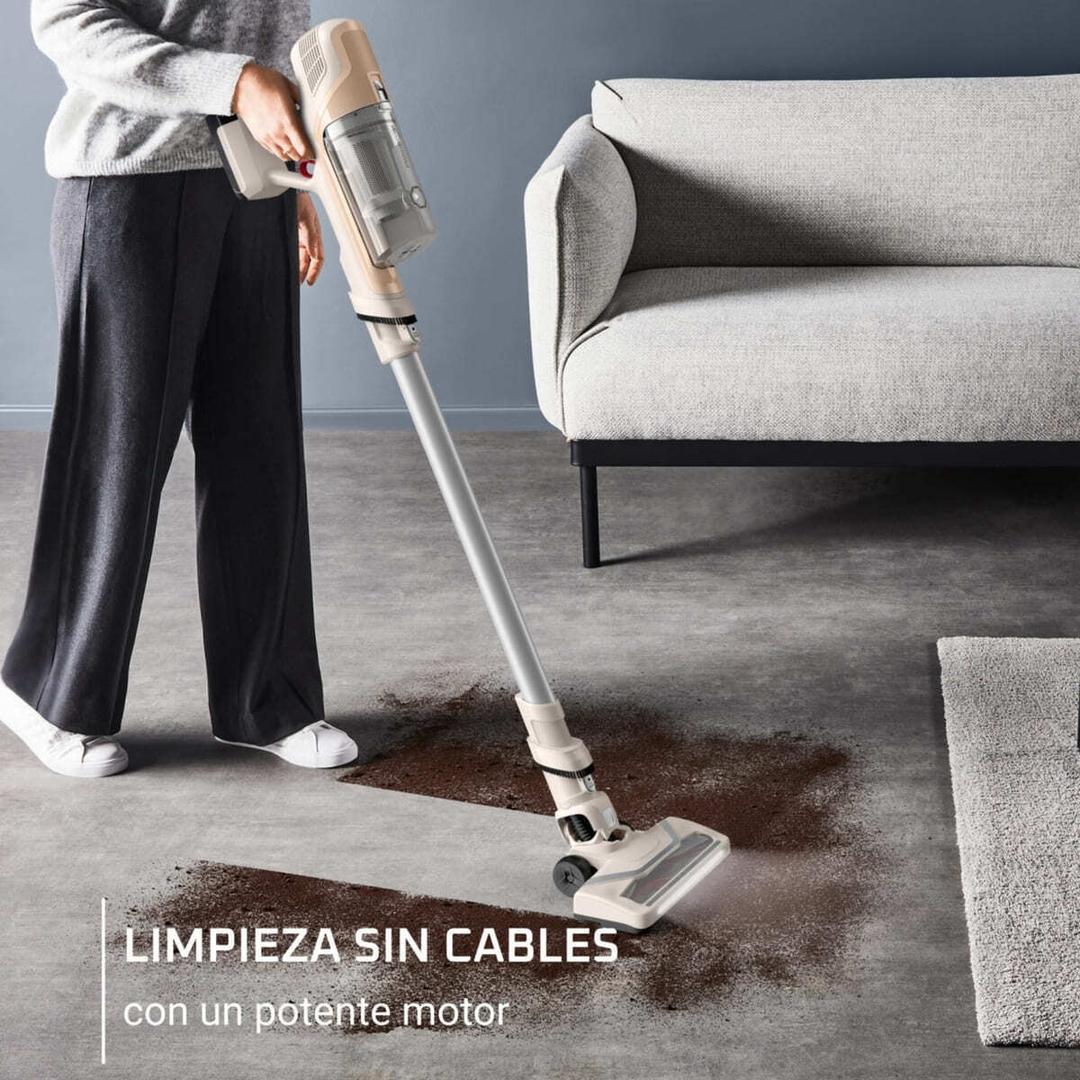 El aspirador escoba sin cable Rowenta RH6830 con 18 V y 100 W en Carrefour