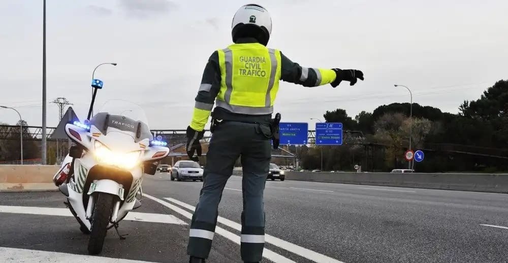 Un Guardia Civil de Tráfico, en una imagen de archivo