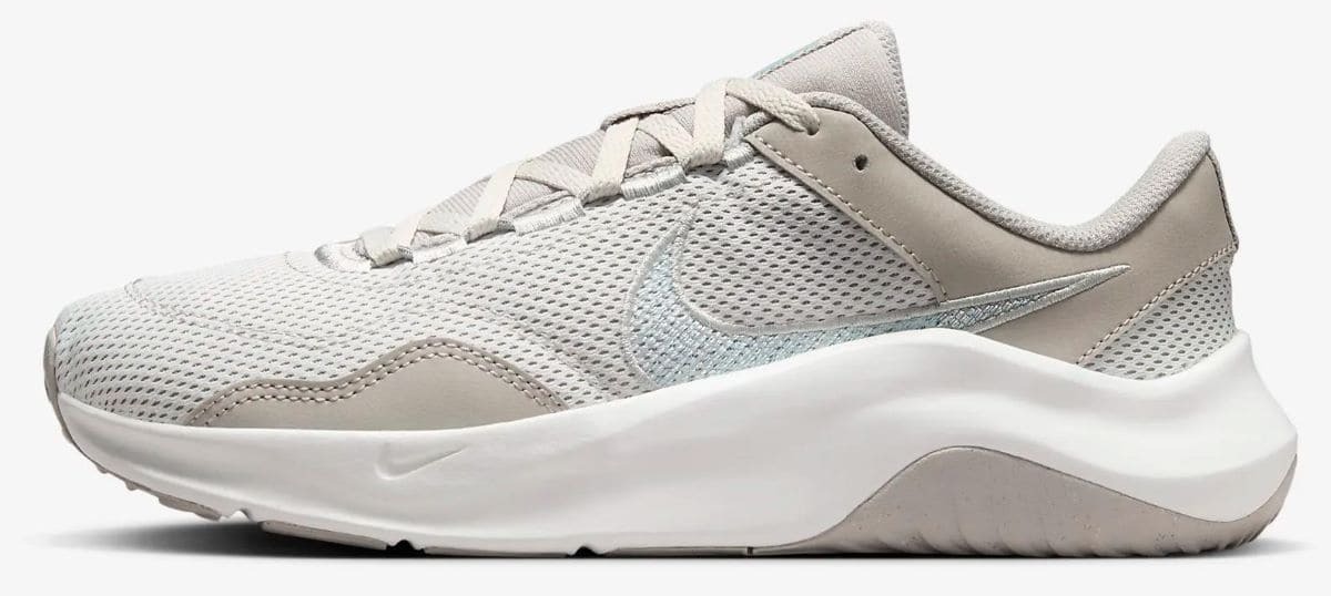 Nike Legend Essential 3 Next Nature