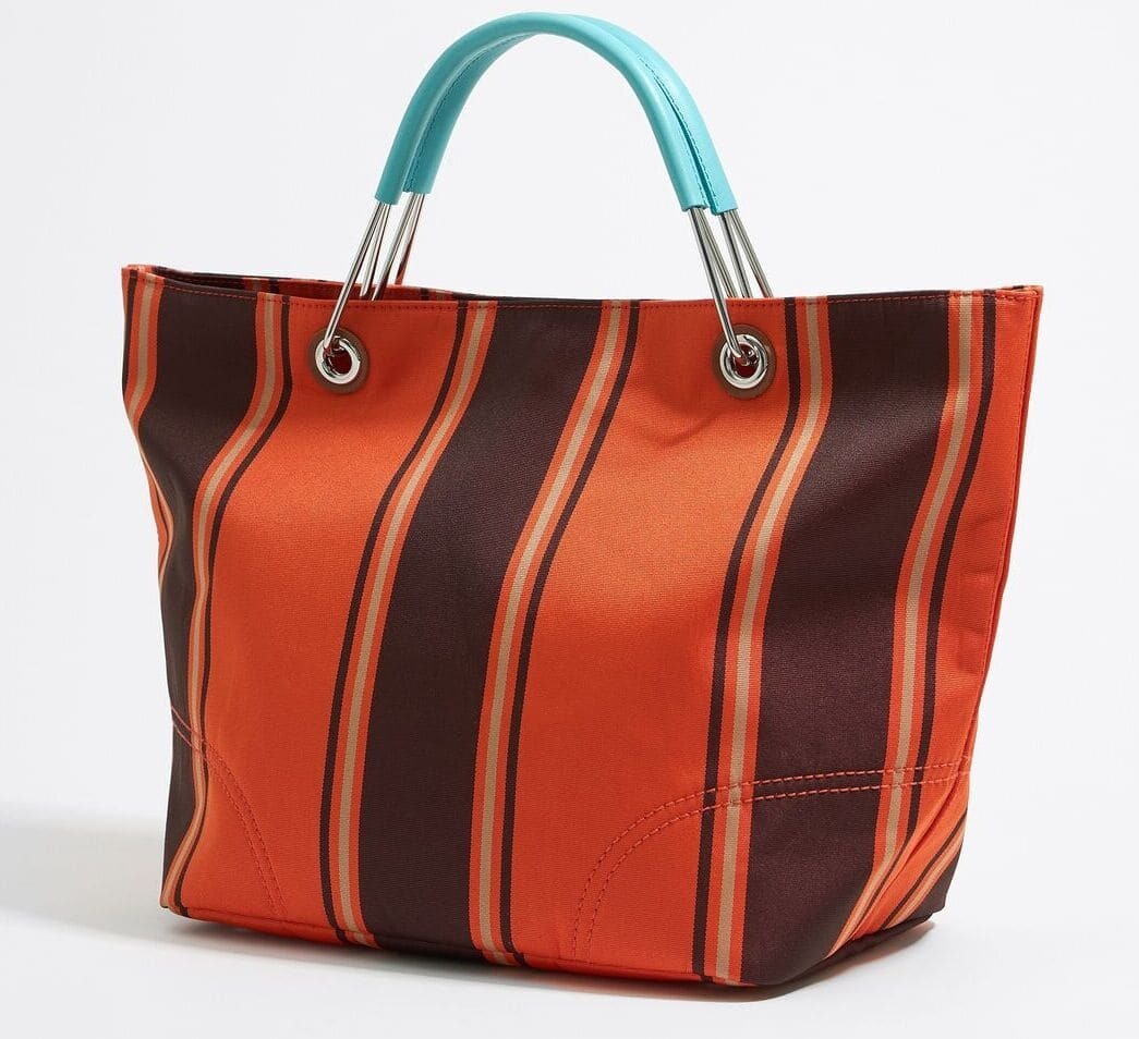 El nuevo bolso de mano Canopy mediano de color naranja de Bimba y Lola