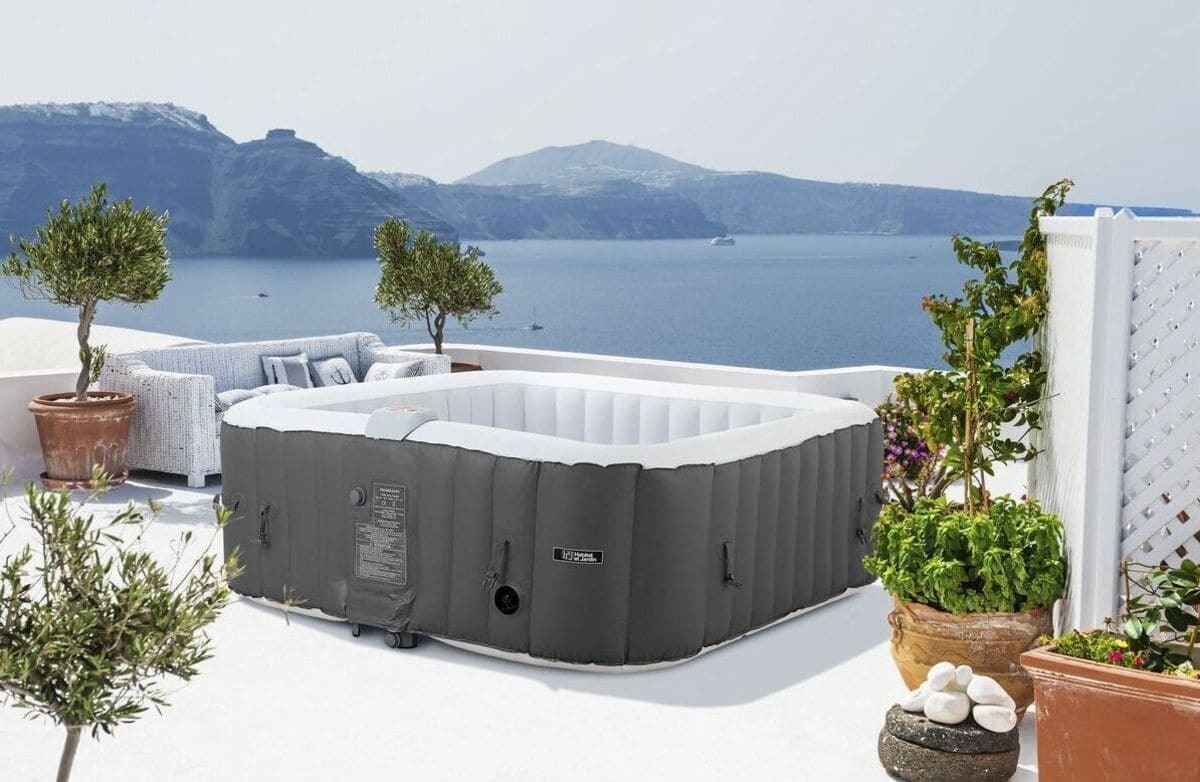 El spa hinchable "riviera" de PVC con cuatro plazas gris y blanco de Carrefour