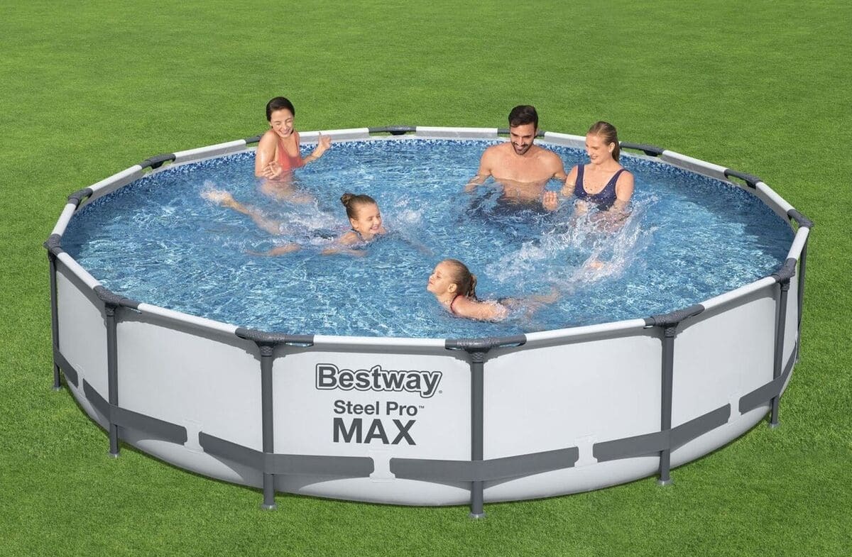 La piscina desmontable tubular Bestway Steel Pro Max con depuradora de cartucho en Carrefour