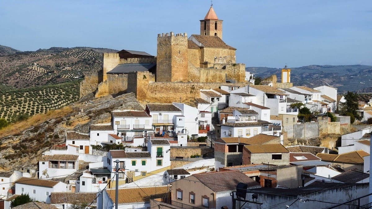 La localidad cordobesa de Iznájar