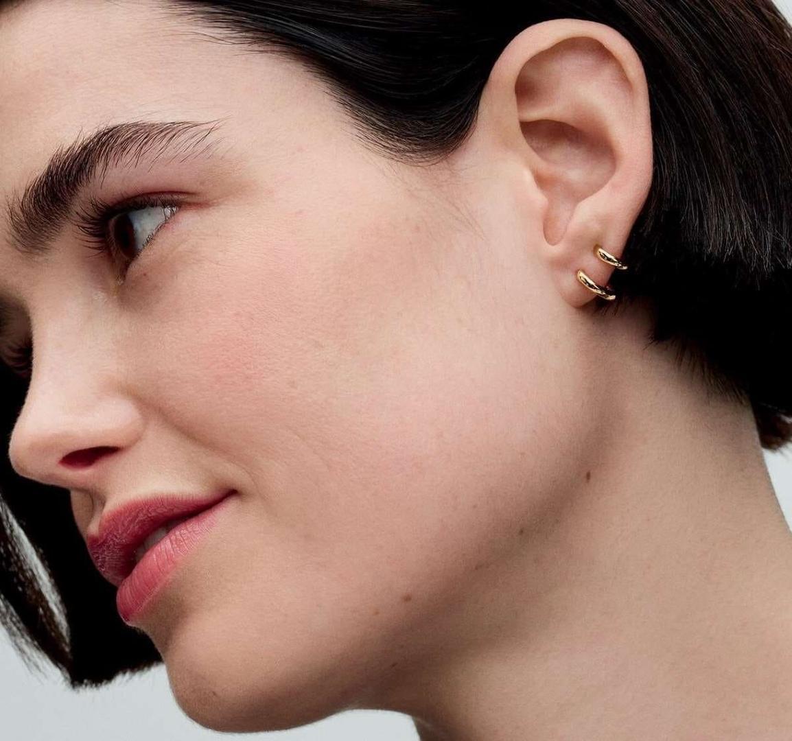 Pendientes de Aro Abrazo Doble de Pandora