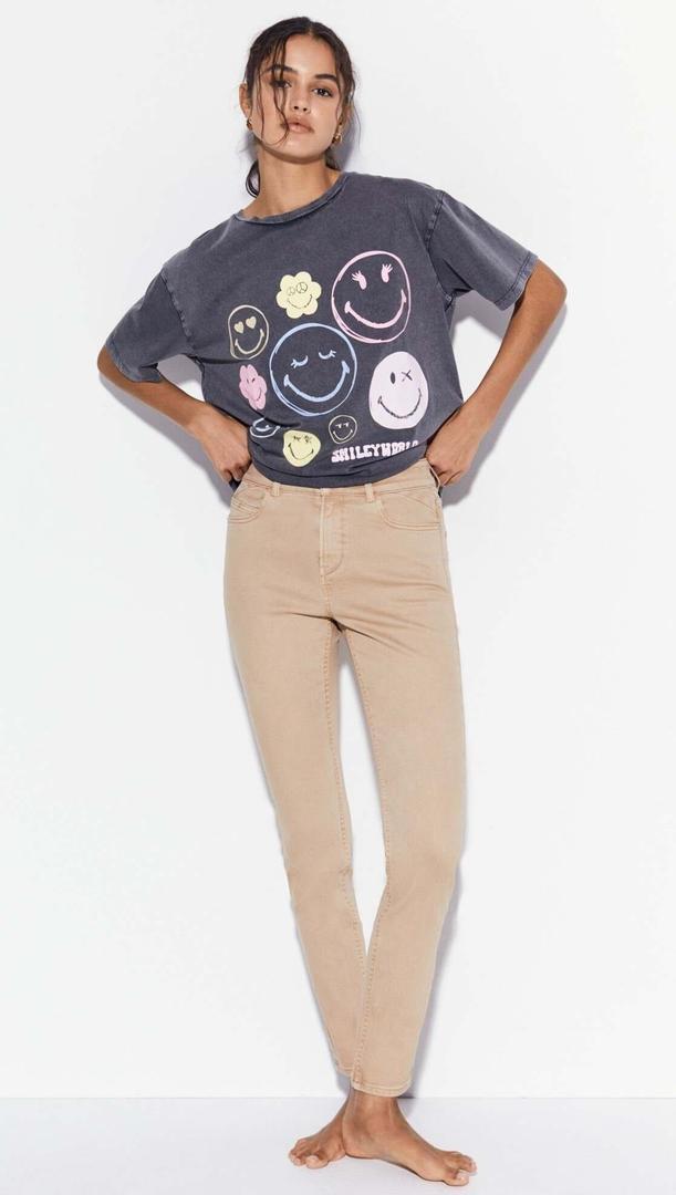 Jeans color slim de Sfera