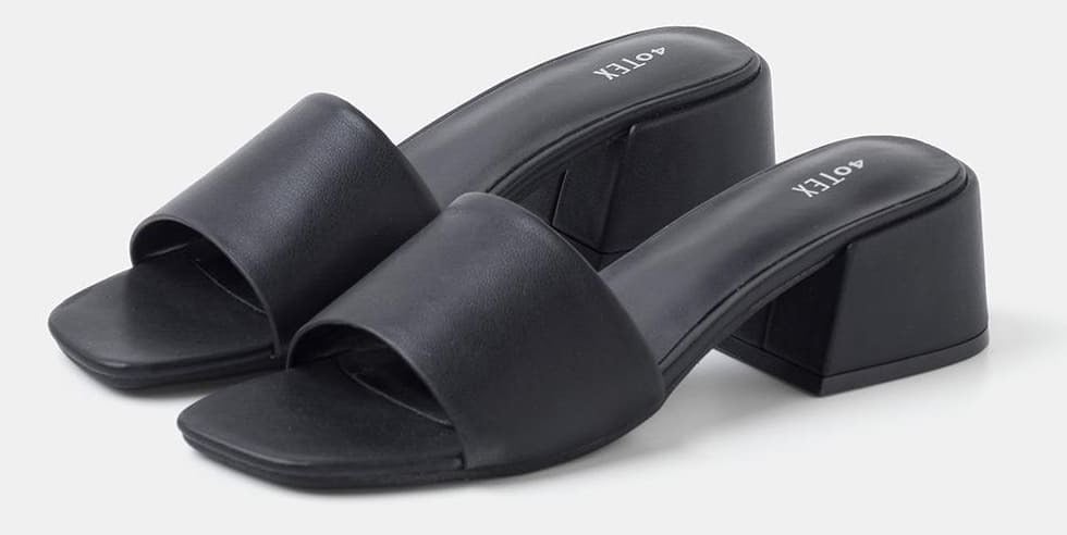 Las sandalias con tacón medio de mujer TEX en color negro de Carrefour